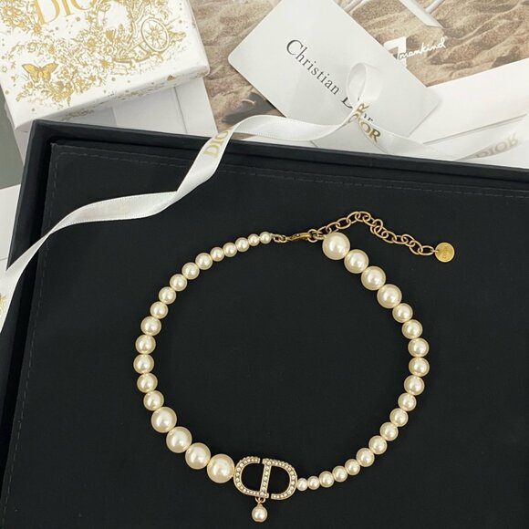 Dior Pearl and Gold Chain Necklace - Picture 1 of 9